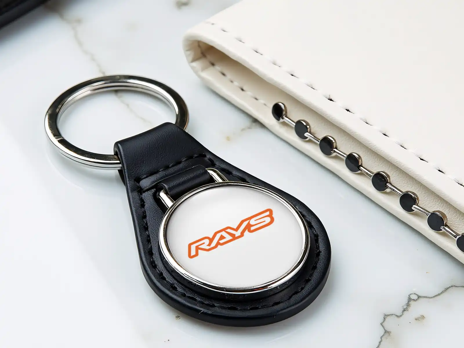 Rays Anelli Chiavi Personalizzati In Pelle Chic Forza